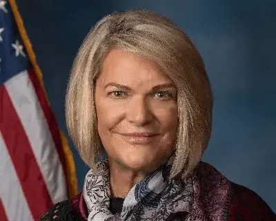 Senator Cynthia Lummis (@SenLummis) confirms Clarity ACT bill text will be introduced in the next few days.